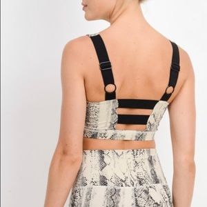 EUC Mono B Athletic Set Size Small